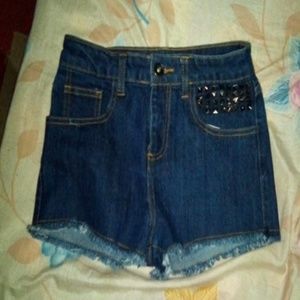 Shorts,skirt,blouse,sport shorts